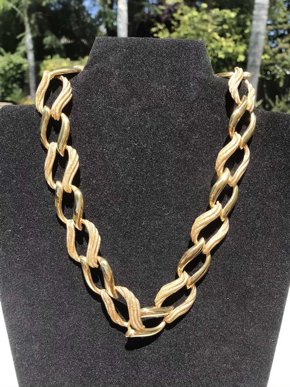 Vintage Napier "Geometric Gold Tone"  Necklace, U… - image 6