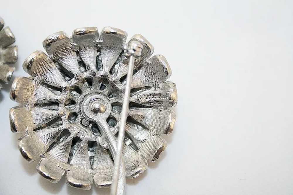 Vintage Corocraft Silvertone Flower Pin and Earri… - image 5