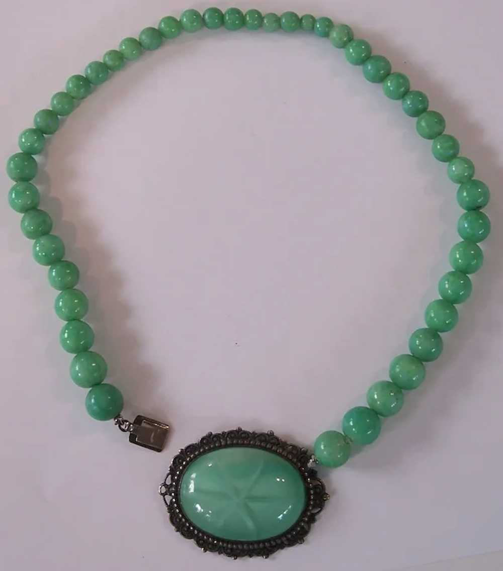 Art Deco Green Star Glass & Peking Jade Glass Bea… - image 5