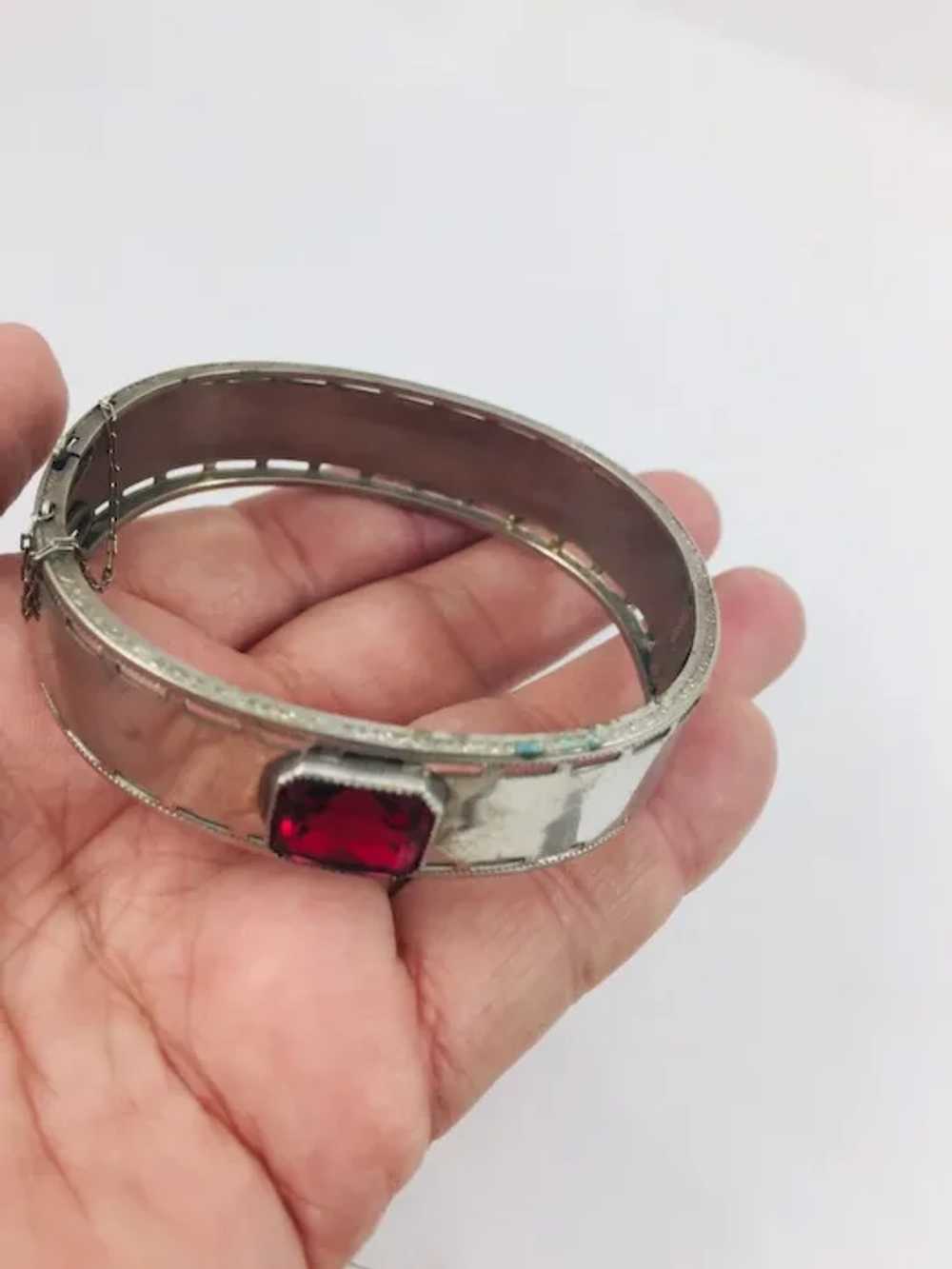 Antique Art Deco Nuwite Ruby Glass Stone Bangle B… - image 11