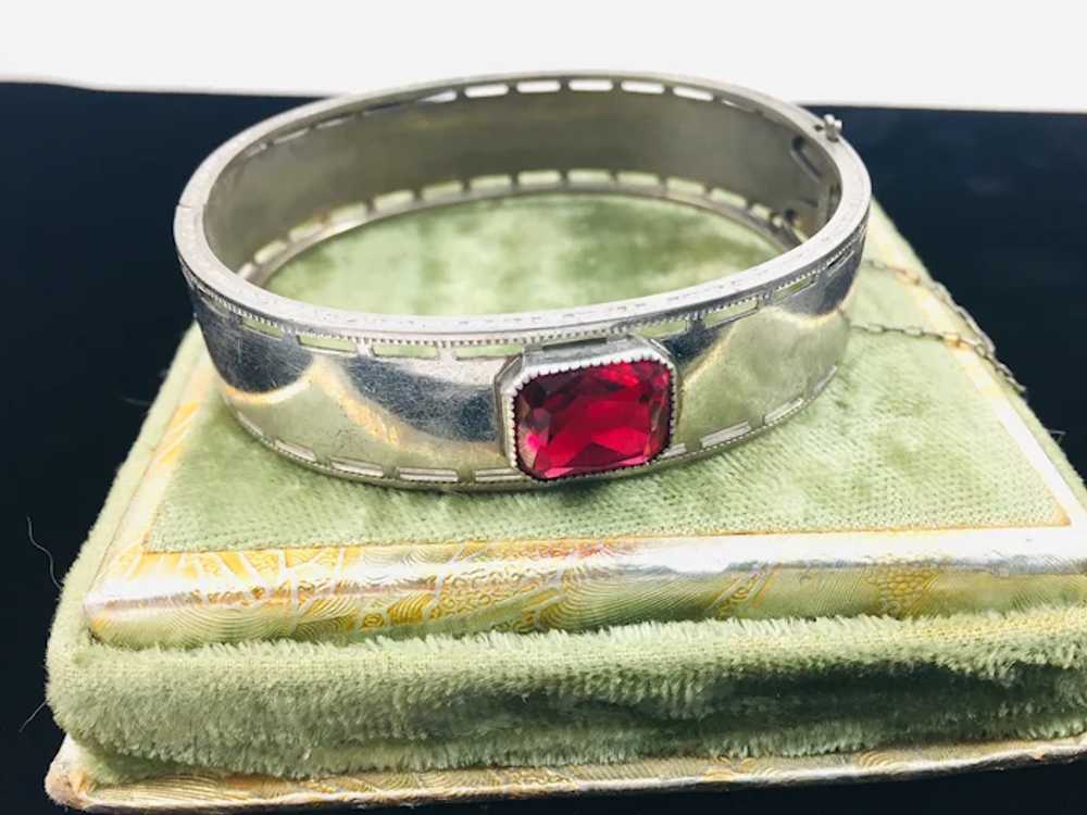 Antique Art Deco Nuwite Ruby Glass Stone Bangle B… - image 4