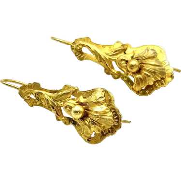 Ladies 14kt Victorian repousse earrings