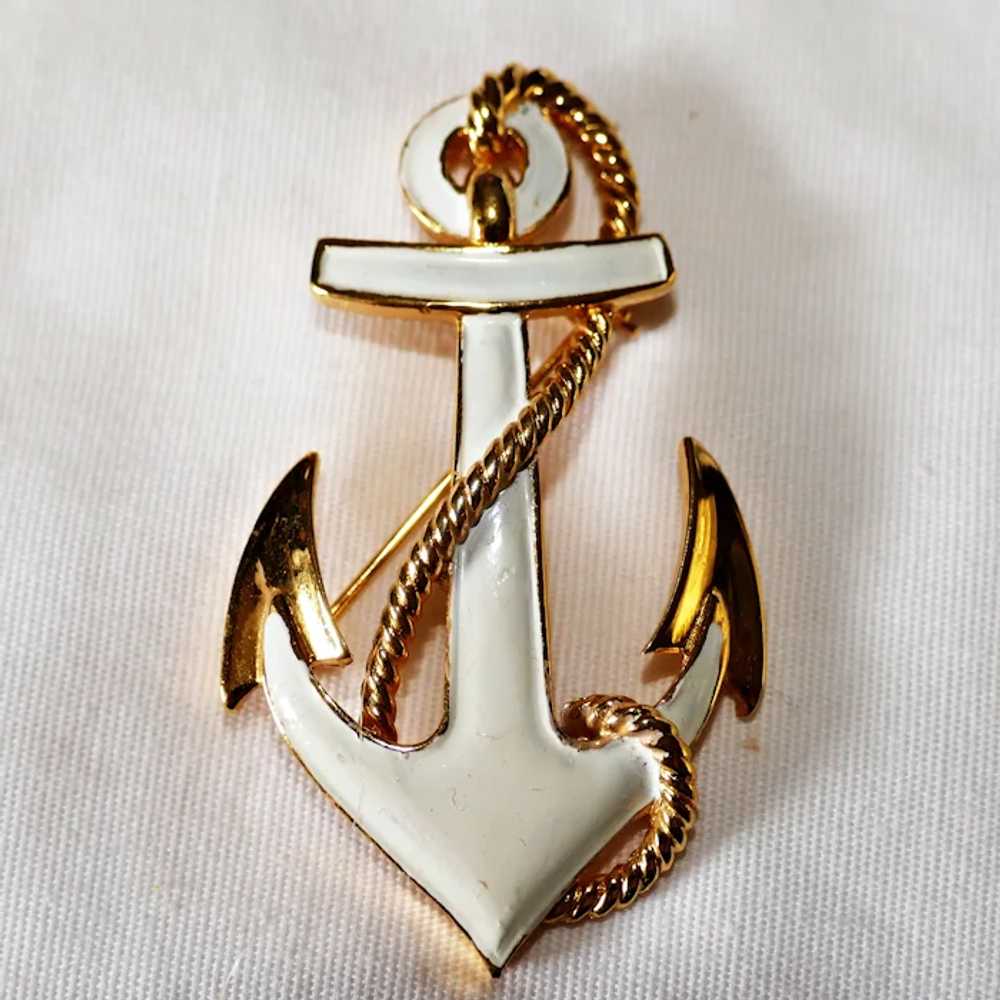 Vintage white enameled Nautical Anchor Brooch Tri… - image 2