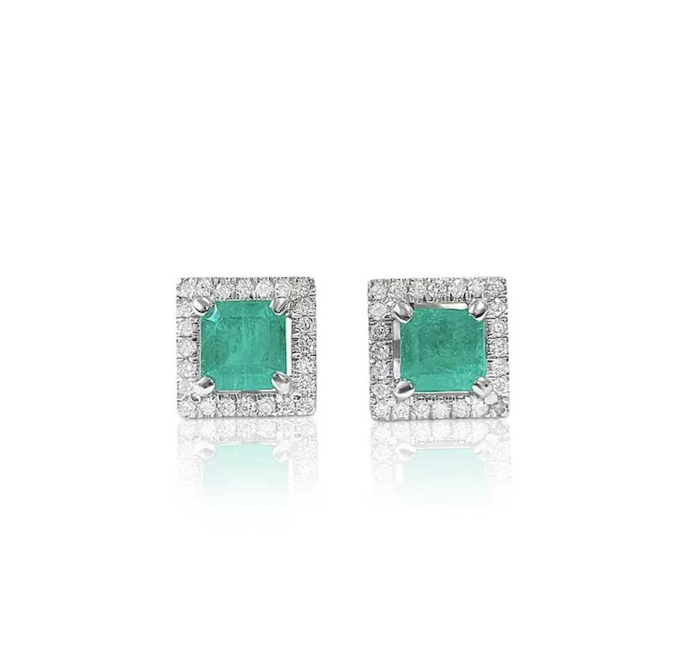 Push Back Natural Emerald Stud Earrings with diam… - image 2