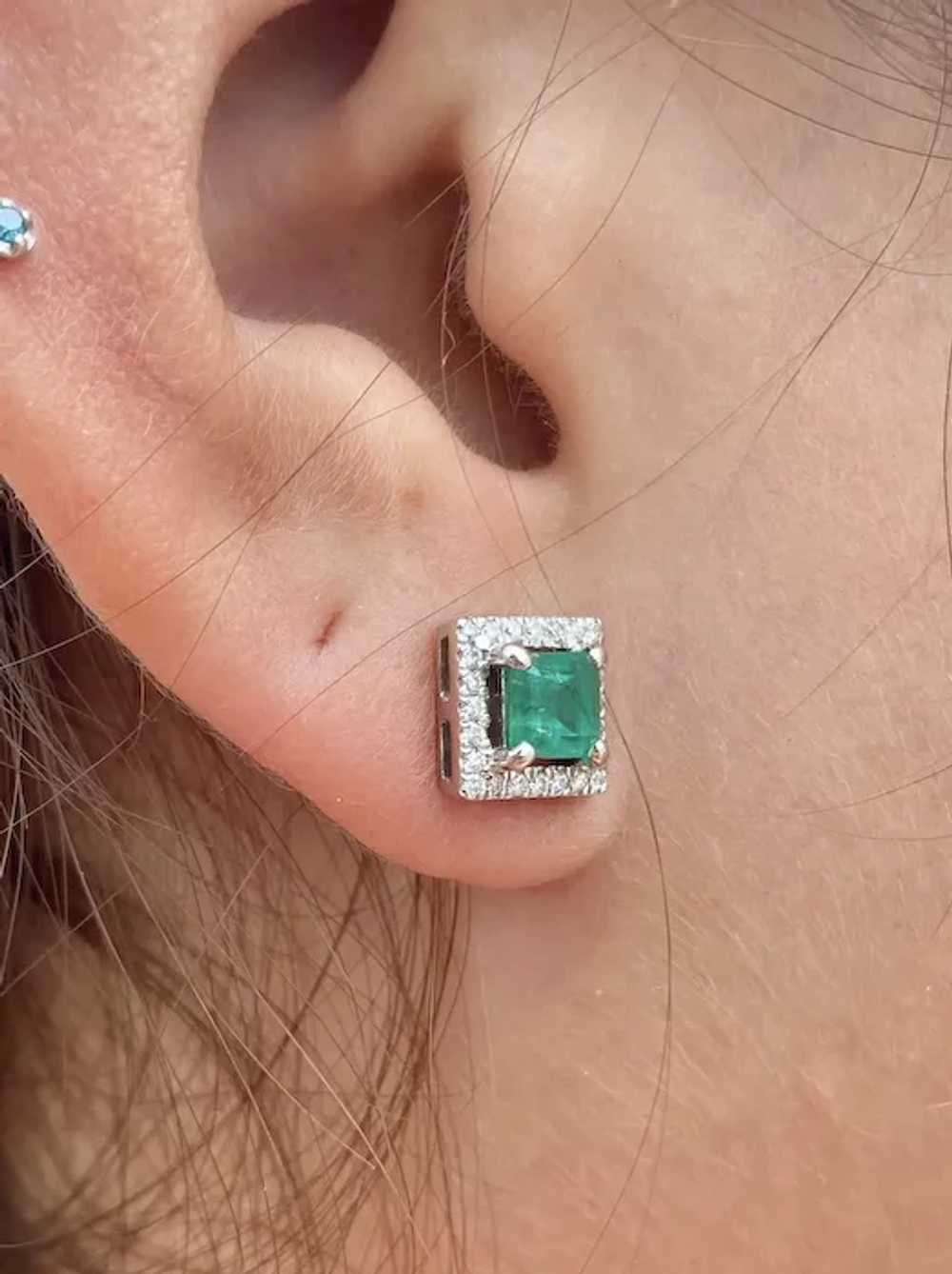 Push Back Natural Emerald Stud Earrings with diam… - image 4