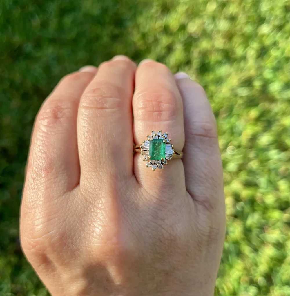 1 Carat Natural Emerald and Baguette Diamond Ring… - image 3