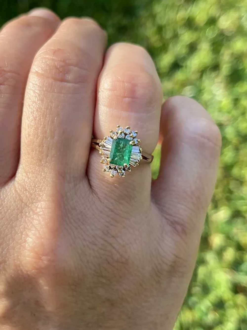 1 Carat Natural Emerald and Baguette Diamond Ring… - image 4
