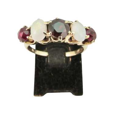 Vintage Ladies Garnet and Opal Ring