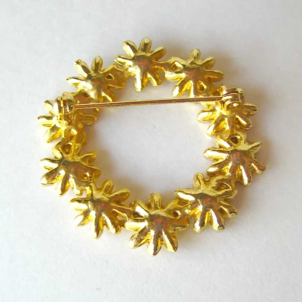 Vintage Rhinestone Flower Wreath Pin Brooch Purpl… - image 2