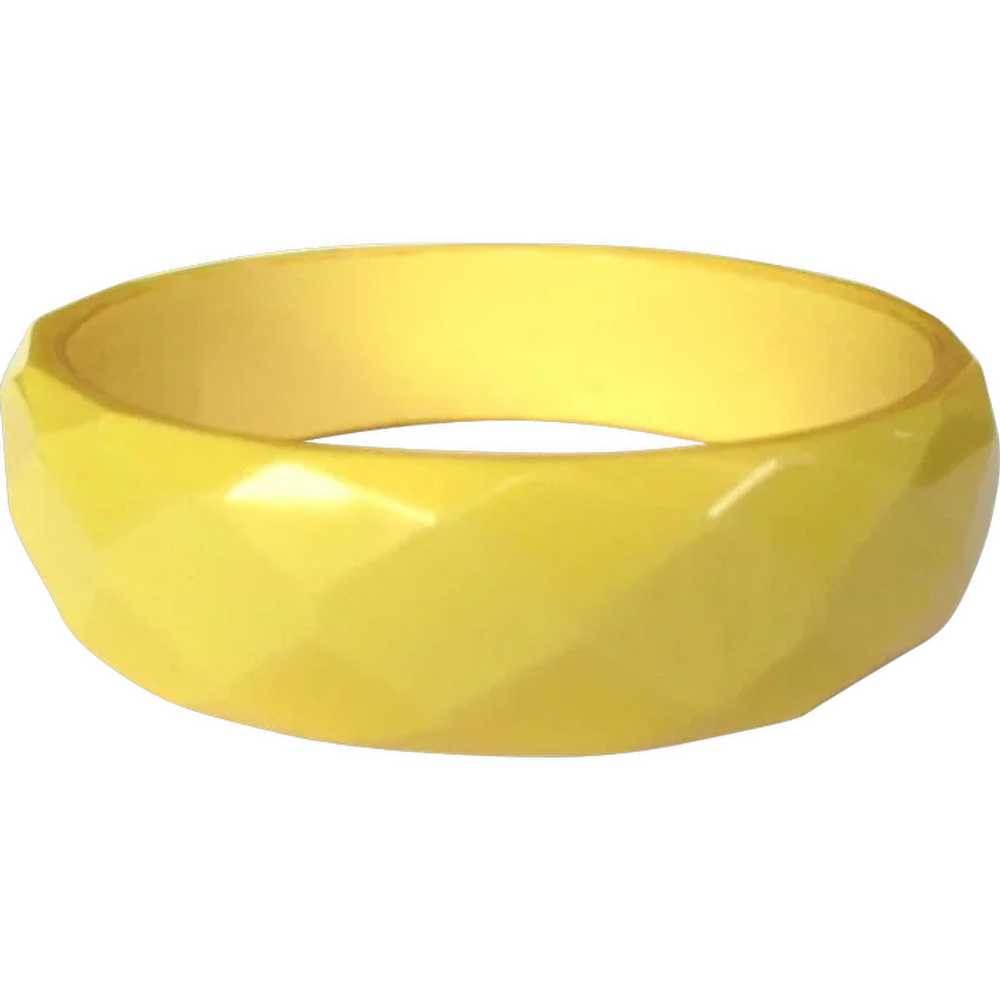 Bakelite Bracelet, Faceted Bangle, Yellow 40's De… - image 1