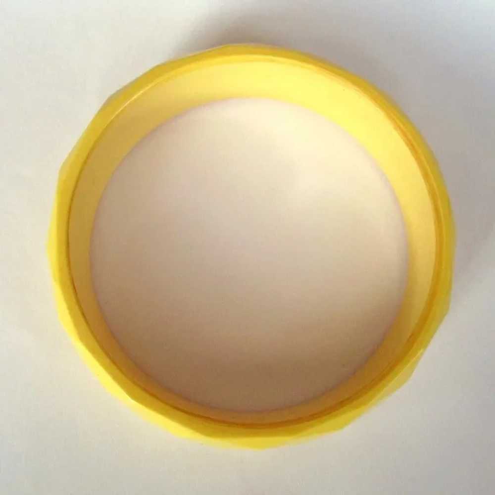Bakelite Bracelet, Faceted Bangle, Yellow 40's De… - image 2