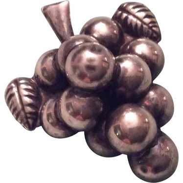 Mexican Sterling Silver Grape Cluster Brooch - image 1