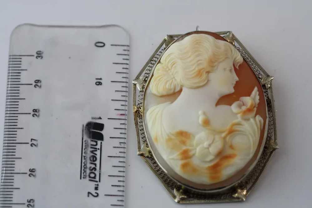 14k Yellow Gold Large Shell Cameo Portrait Carvin… - image 4