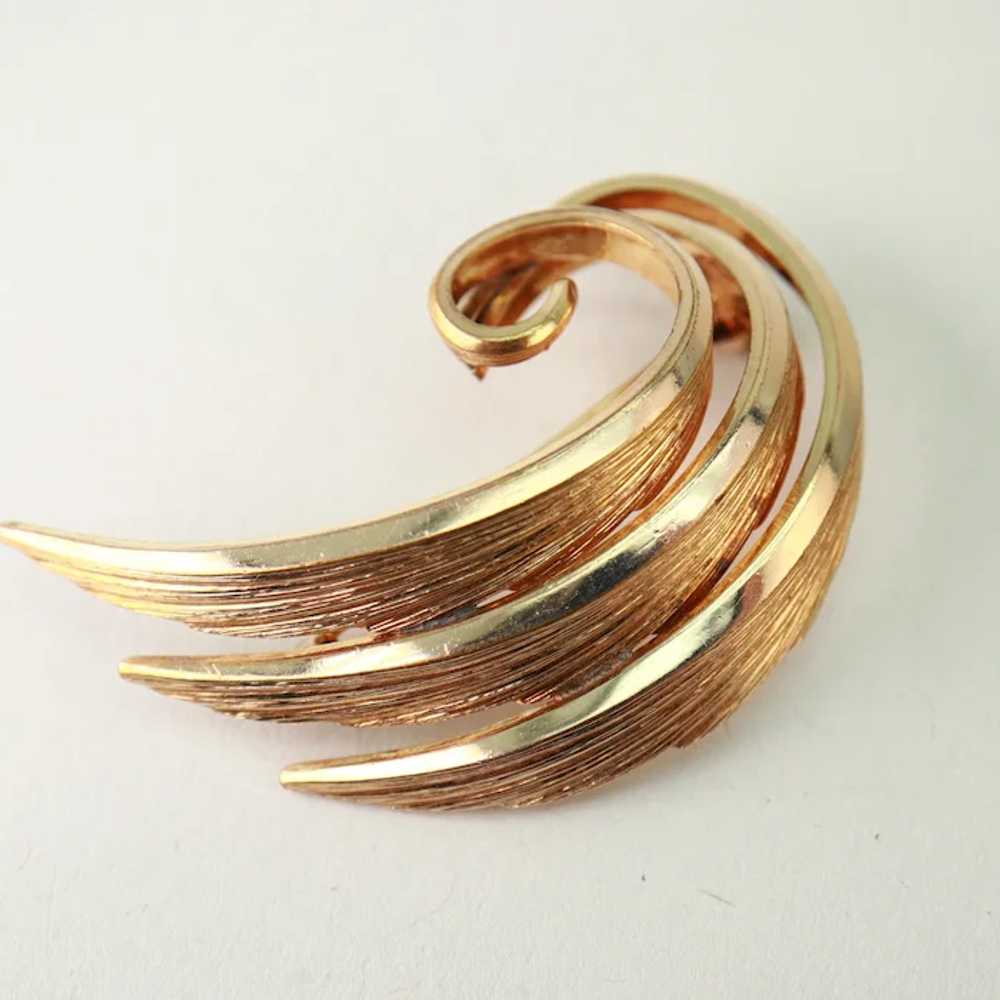 Germany Spiral Feather Swish RGP Retro Pin - image 2