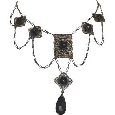 Elegant 1930's Czech Necklace