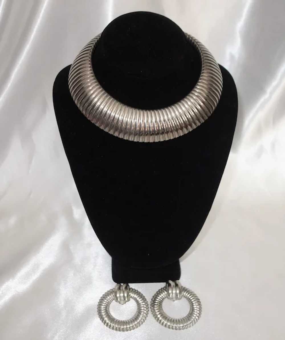 Vintage Silver Tone Slinky Egyptian Revival Necklace … - Gem