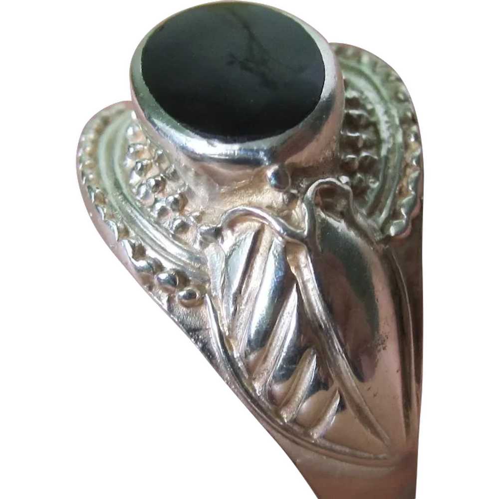 Vintage Sterling Silver Ring With Black Onyx Stone - image 1