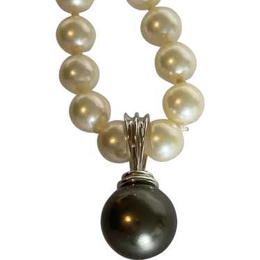 14K White Gold Tahitian Pearl Pendant