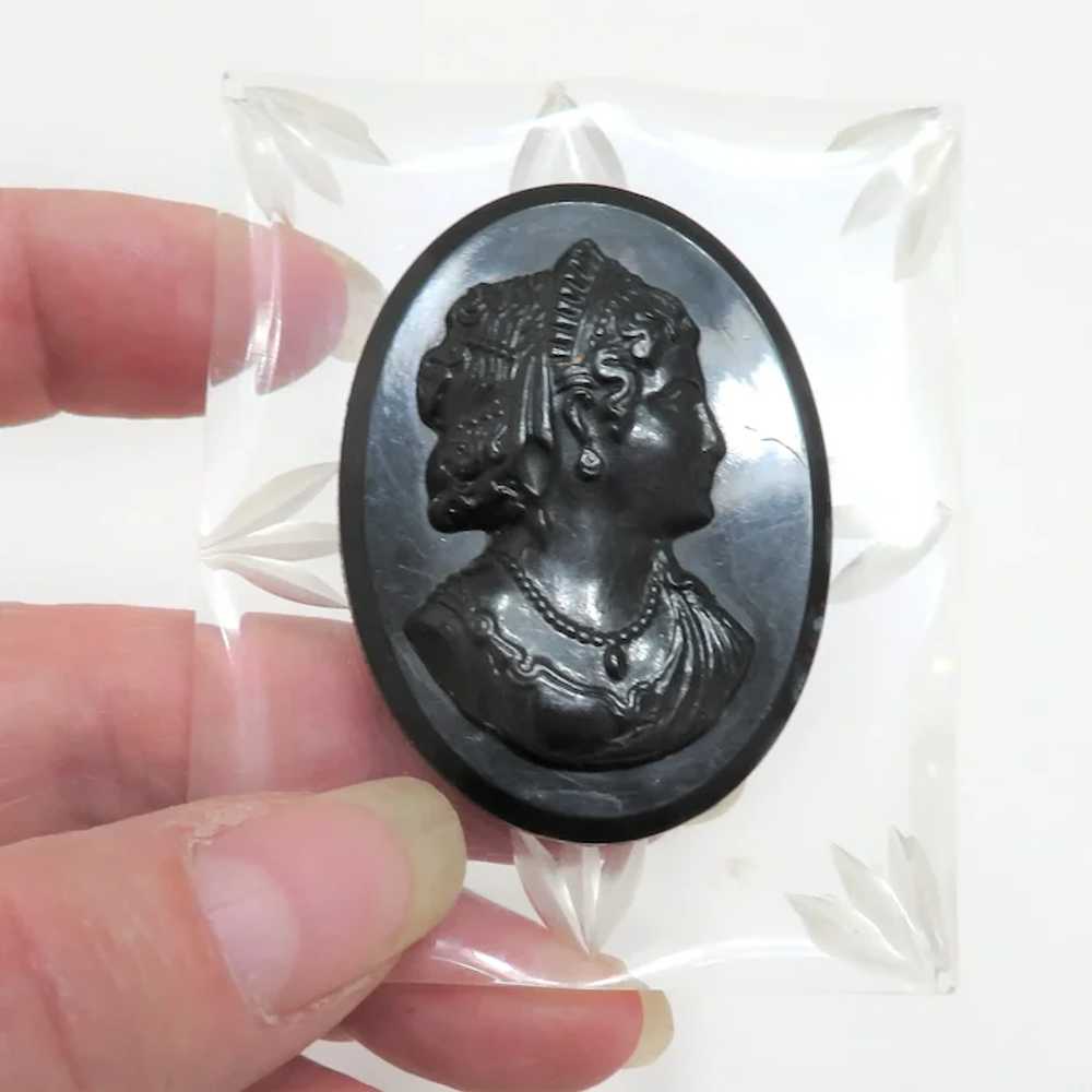 C. 1930's Clear and Back Lucite Cameo Brooch - image 5