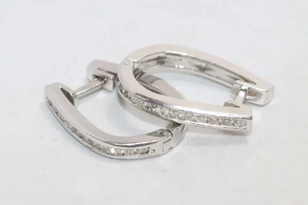 14KT White Gold 0.75 CT Diamond Earrings - image 2