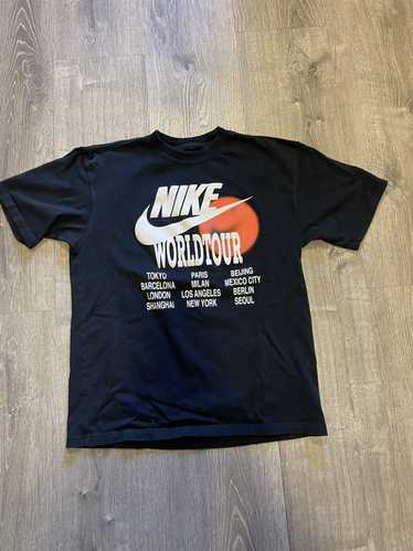 Nike NIKE WORLD TOUR TEE BLACK S