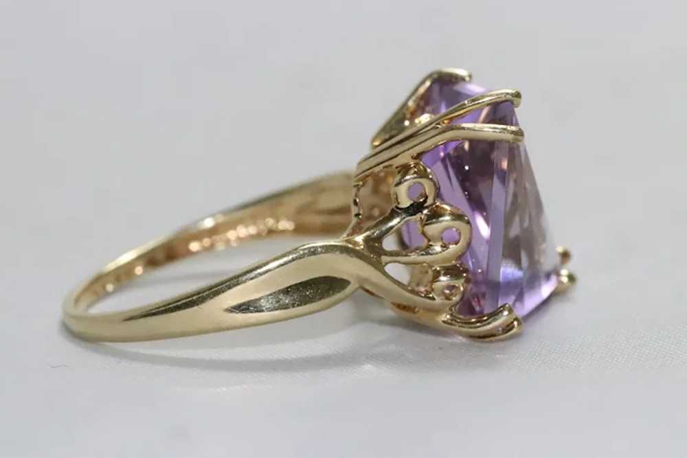 14KT Golden Ring With Purple Amethyst - image 2