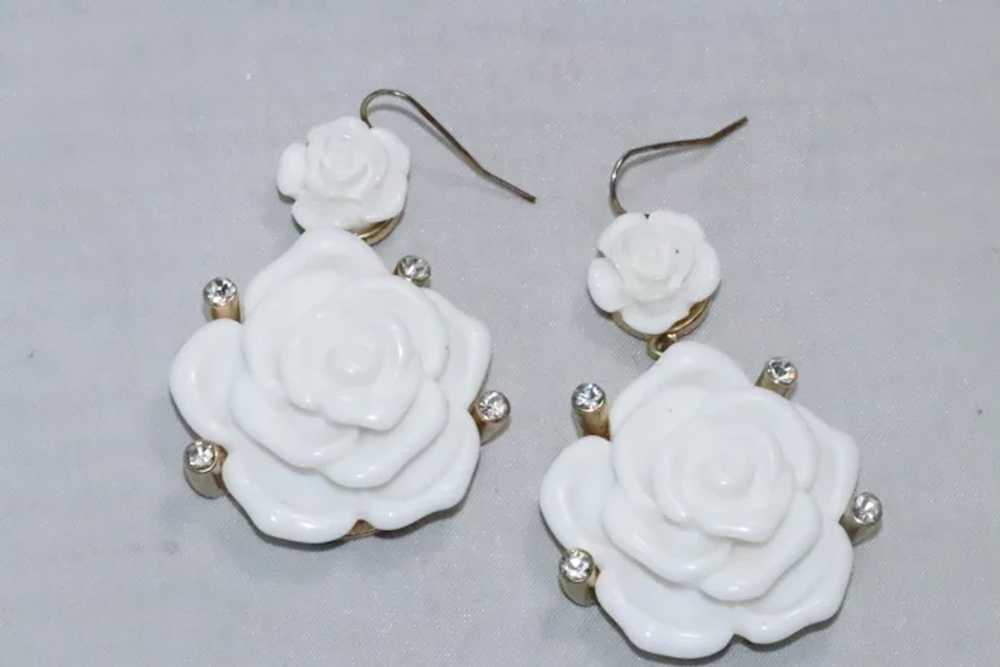 Vintage White Rose Dangle Earrings - image 2