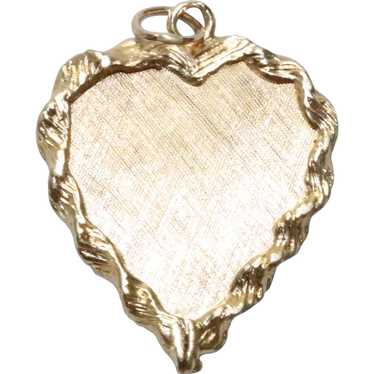 Vintage 14KT Yellow Gold Florentine Rope Heart Pe… - image 1