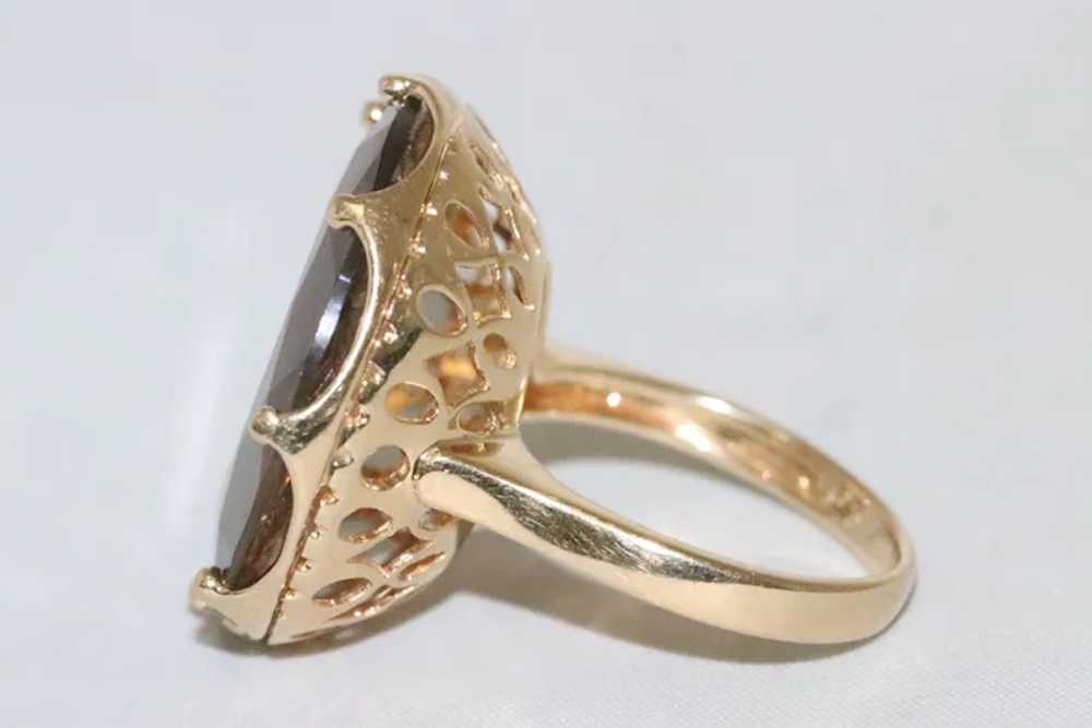 14KT Yellow Gold Floral Dome Smoky Quartz Ring - image 3