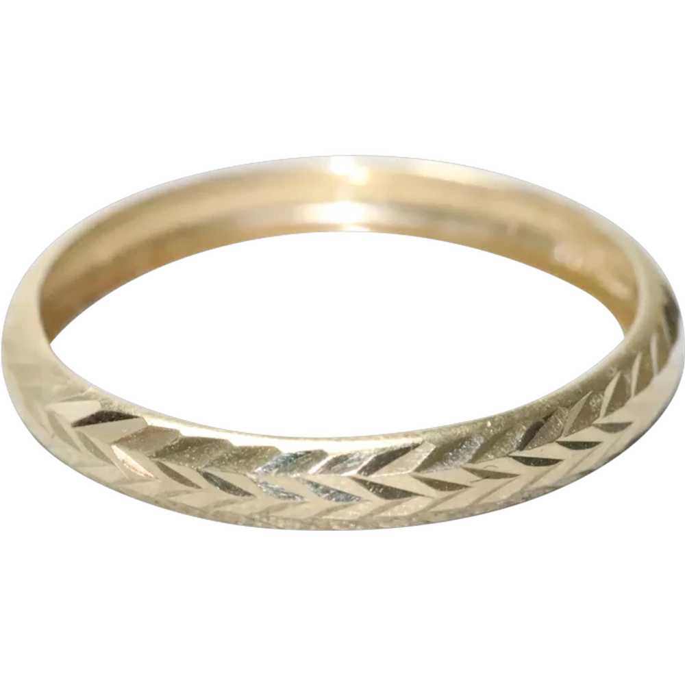 14KT Yellow Gold Diamond Cut Wedding Band Ring - image 1