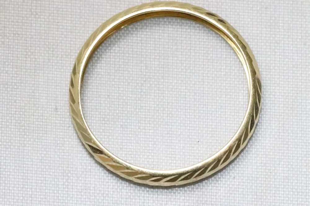 14KT Yellow Gold Diamond Cut Wedding Band Ring - image 2