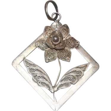 Vintage Sterling Silver Framed Flower Pendant
