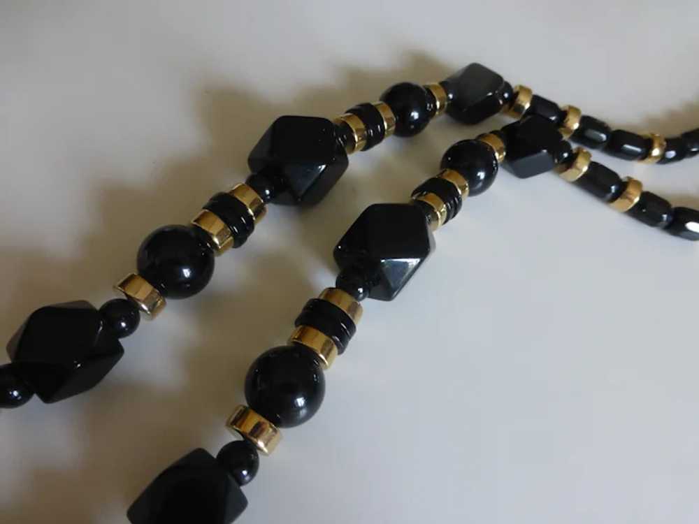 Trifari Chunky Black and Gold Beaded Necklace - image 8