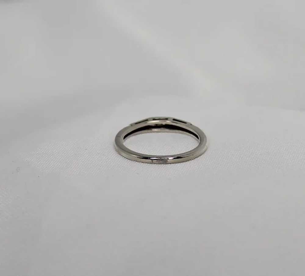 Classic Vintage Diamond Engagement Ring Size 5 3/4 - image 4