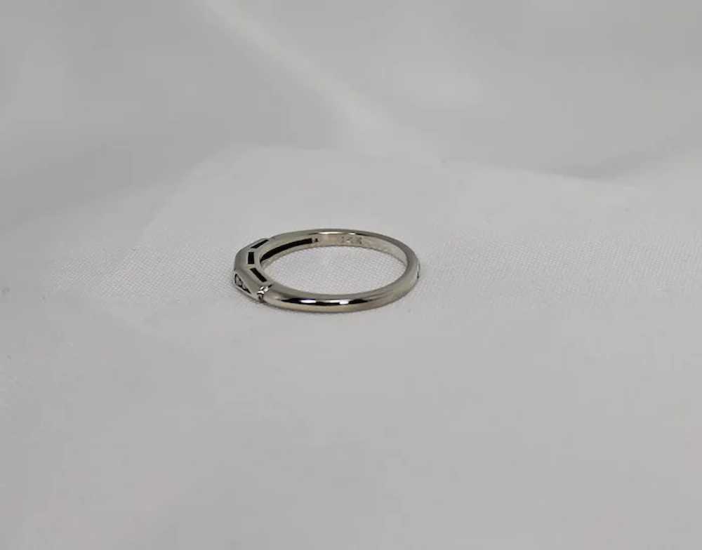 Classic Vintage Diamond Engagement Ring Size 5 3/4 - image 5