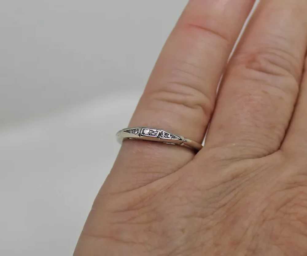 Classic Vintage Diamond Engagement Ring Size 5 3/4 - image 6