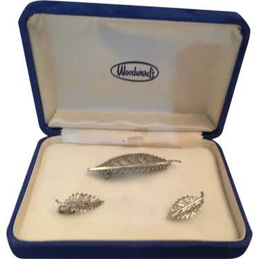 Circa 1950s-60s 'Woodward's' Sterling Silver Leaf… - image 1
