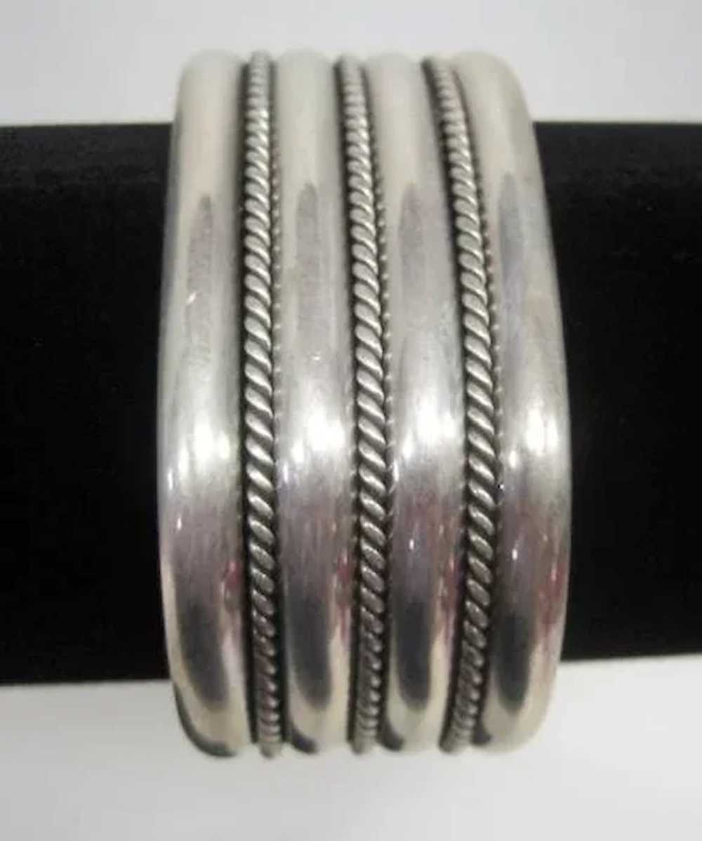 Vintage Sterling Silver Rope Striped Design Cuff … - image 3