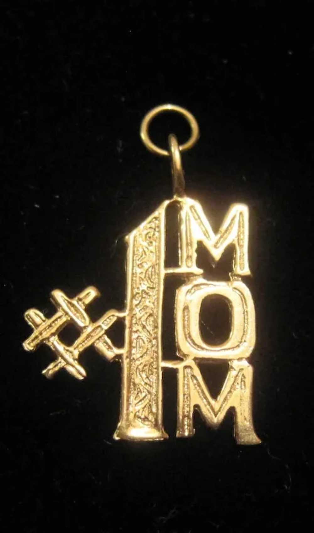 14KT Yellow Gold #1 Mom Pendant - 1.4 Grams - image 2