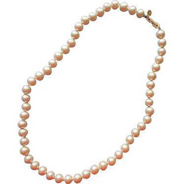 1980s Les Bernard Faux Pearls Necklace 9 mm Vinta… - image 1