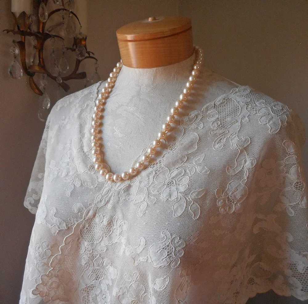 1980s Les Bernard Faux Pearls Necklace 9 mm Vinta… - image 3