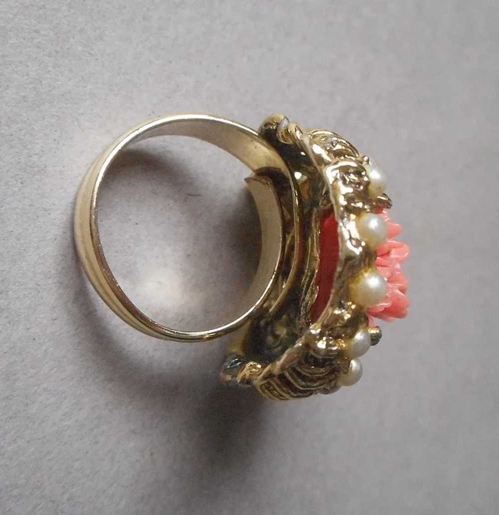 Faux Carved Coral Flowers Faux Pearls Ring Vintag… - image 3