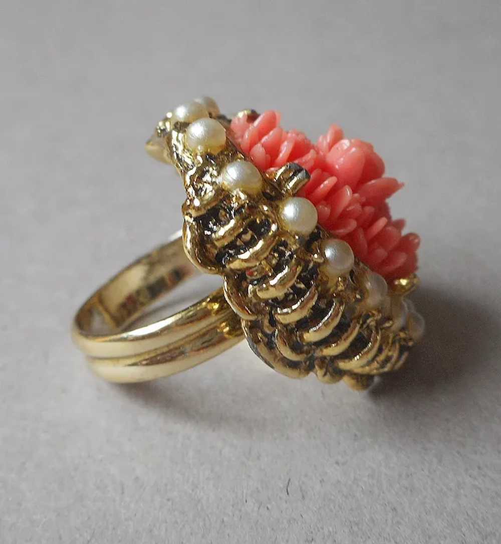 Faux Carved Coral Flowers Faux Pearls Ring Vintag… - image 4