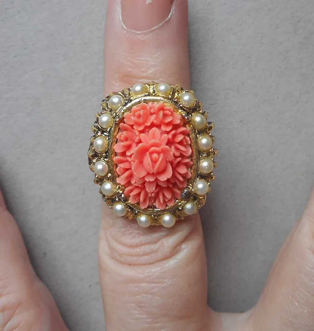 Faux Carved Coral Flowers Faux Pearls Ring Vintag… - image 6