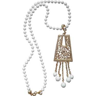 1970s Pendant Necklace White Beads Gold Filigree … - image 1
