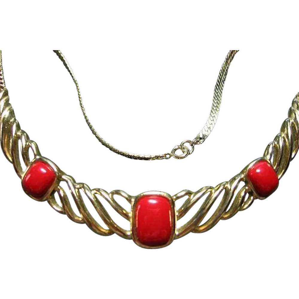 Signed Trifari Vintage Showy Red & Gold Tone Neck… - image 1