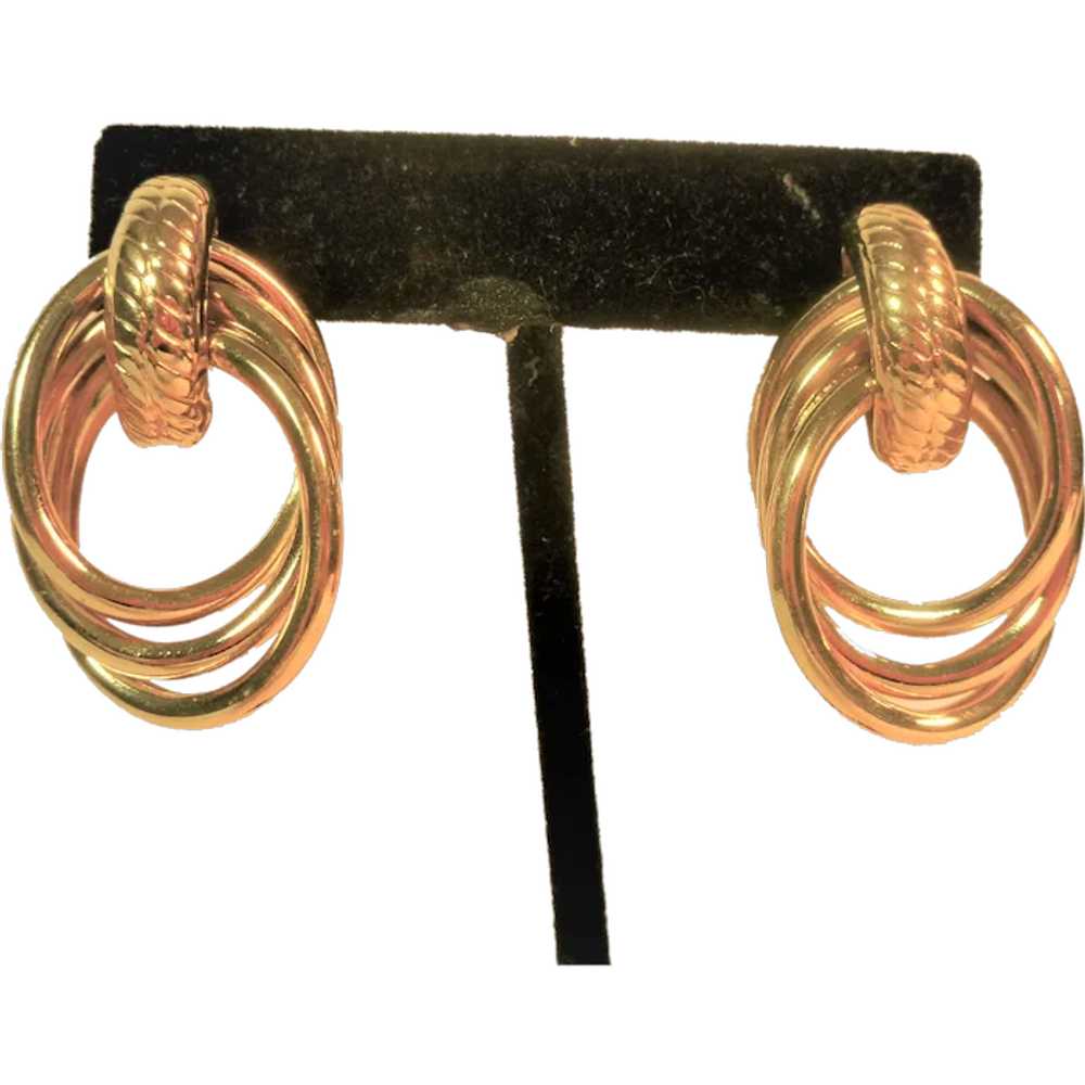 Gold tone clip-on earrings - image 1