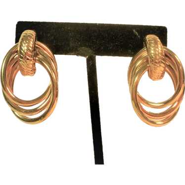 Gold tone clip-on earrings - image 1