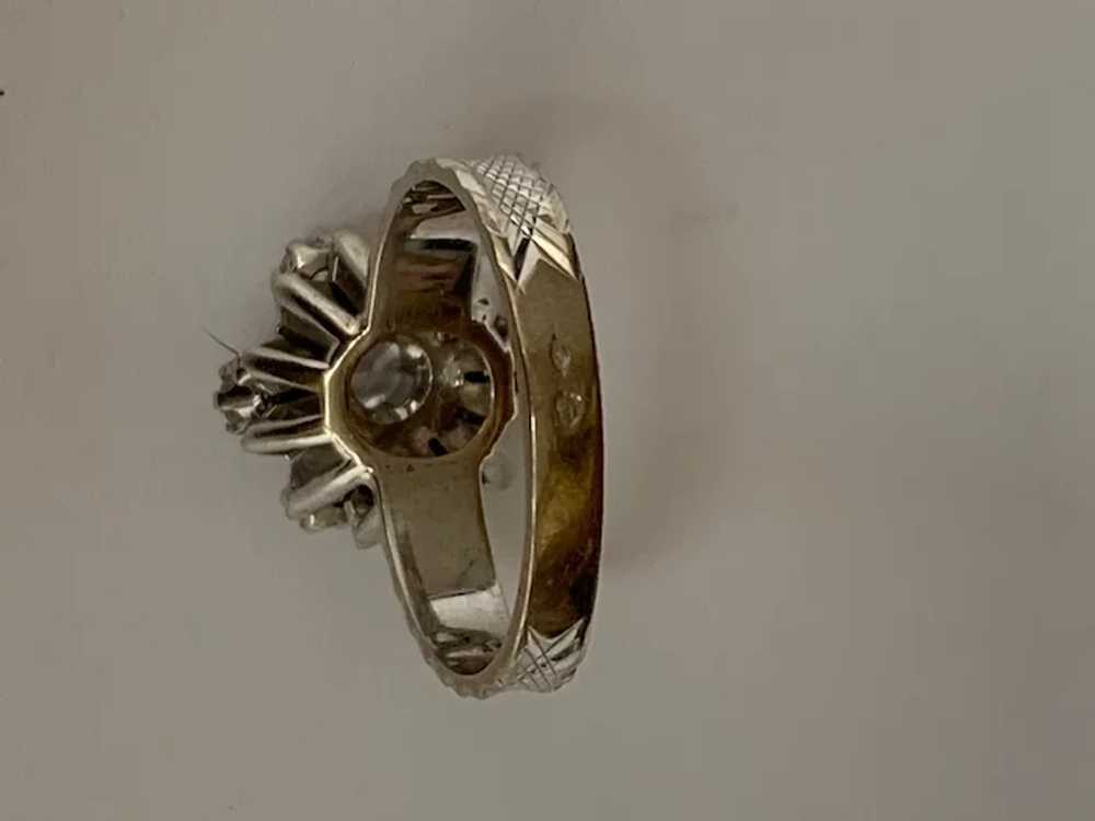 French 18 K gold  paste Cluster Daisy Ring - image 2