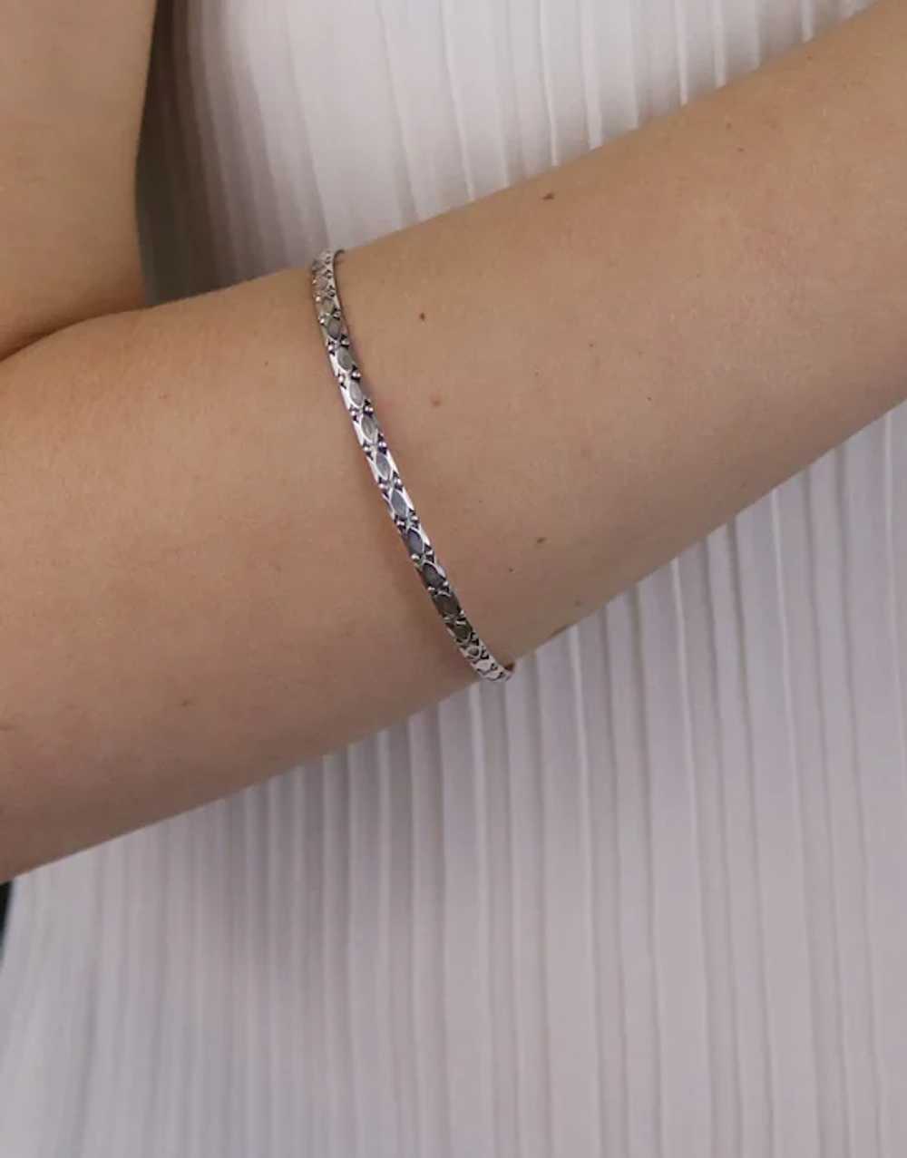 Sterling Silver Bangle Bracelet 8" inch Round 2 1… - image 2